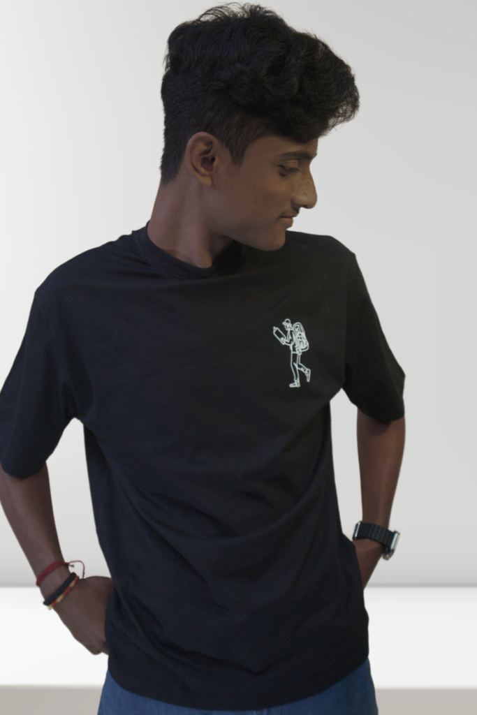 Black Trekking T-Shirt - amteez.store